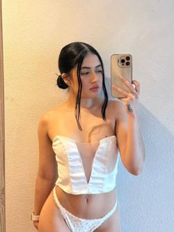 Mujeres 641399094