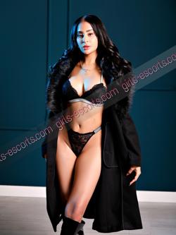 Mujeres 680239919