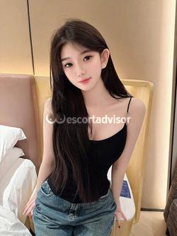 Escort 3508703449
