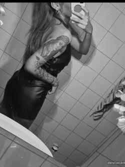 Mujeres 630484848