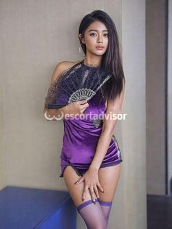 Escort 3284215493