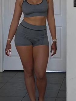 Mujeres 692830801