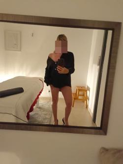Mujeres 672959903