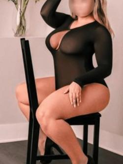 Mujeres 608628079
