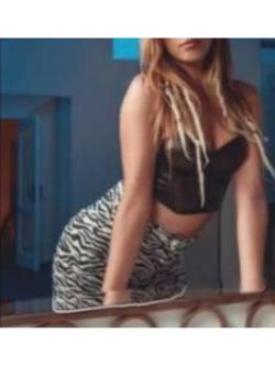 Mujeres 642103384