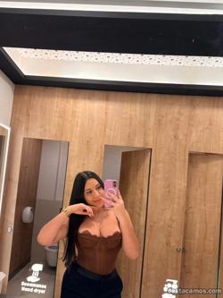 Mujeres 647982133