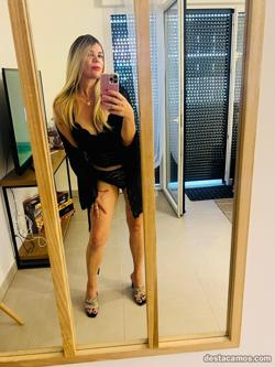 Mujeres 695988225