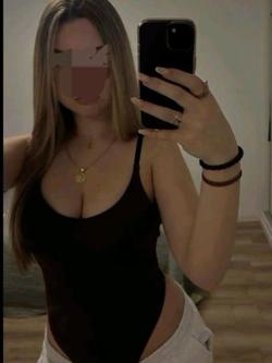 Mujeres 613840919