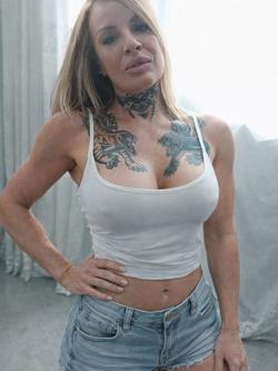 Mujeres 637886252