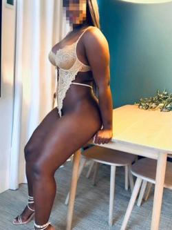 Mujeres 655716608