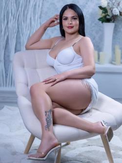 Mujeres 613804054