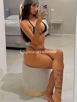 Escort 3937394296