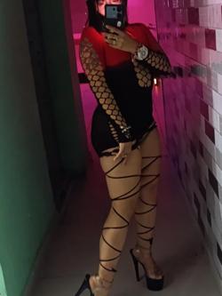 Mujeres 647210209