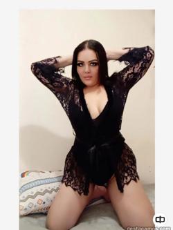 Mujeres 658212963