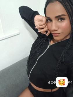 Mujeres 642052386