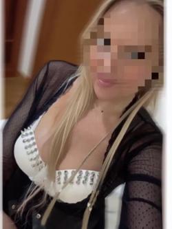 Mujeres 627073100