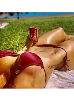 Mujeres 642140122