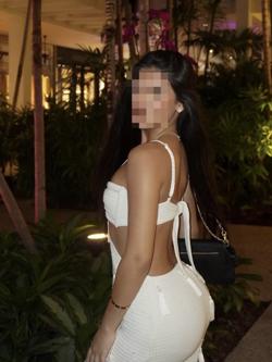 Mujeres 614854153
