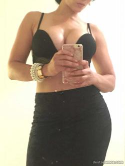 Mujeres 633890803