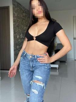 Mujeres 614808056