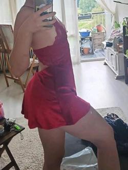 Mujeres 669912832