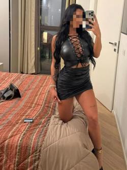 Mujeres 677240475