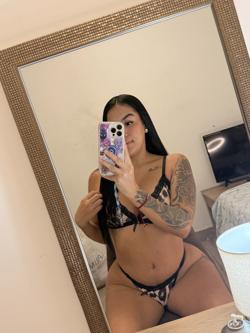 Mujeres 672517032