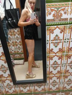 Mujeres 711030743