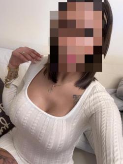 Mujeres 672898951