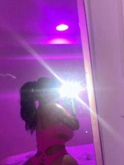 Escort 01784696354