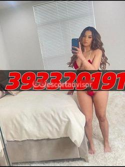 Escort 3933291914