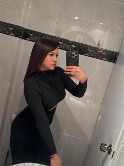 Mujeres 677680640