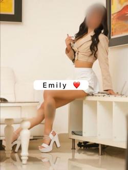 Mujeres 641045558