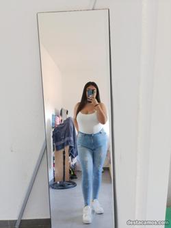 Mujeres 672951597