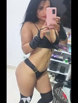 Mujeres 641610083