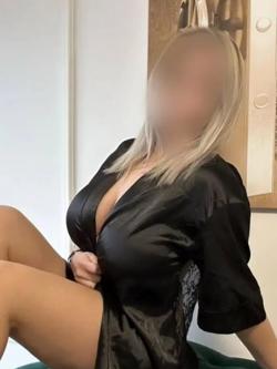 Mujeres 643959112