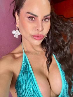 Mujeres 642001904