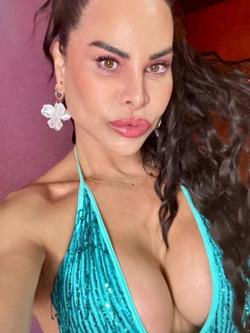Mujeres 642001904