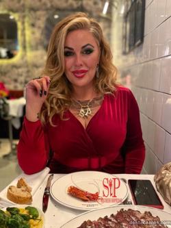 Mistress 654851421