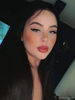 Mujeres 687260701