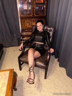 Mujeres 685233196