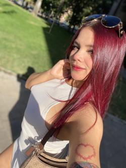 Mujeres 611210681