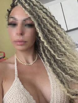 Mujeres 647082696