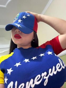 Mujeres 623373377