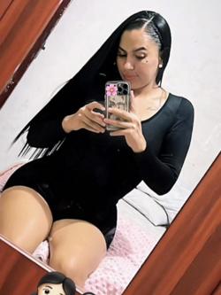 Mujeres 672517032