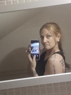 Mujeres 697905568