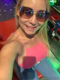 Mujeres 643858027