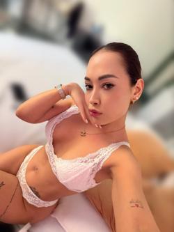 Mujeres 697994736
