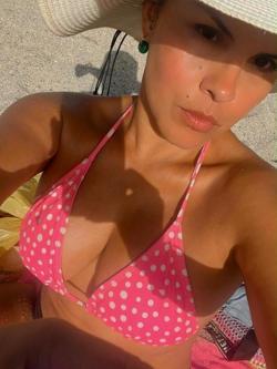Mujeres 613333819