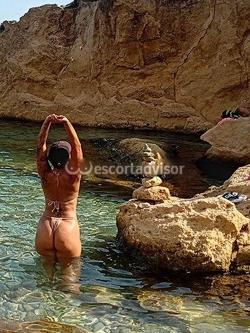 Escort 3508674888